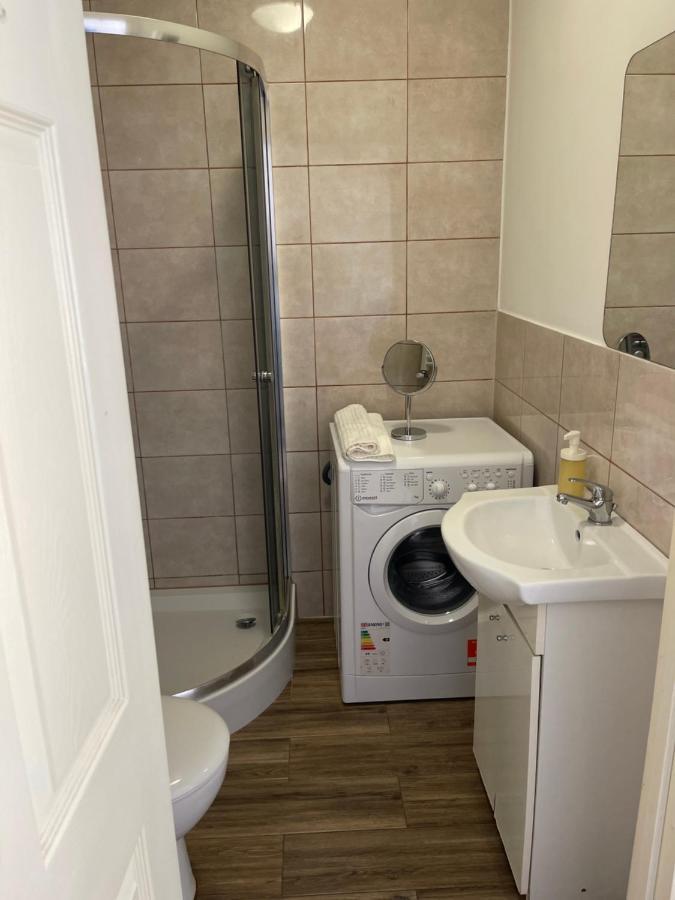 Studio Flat Fully Equipped Apartment Croydon Exterior photo